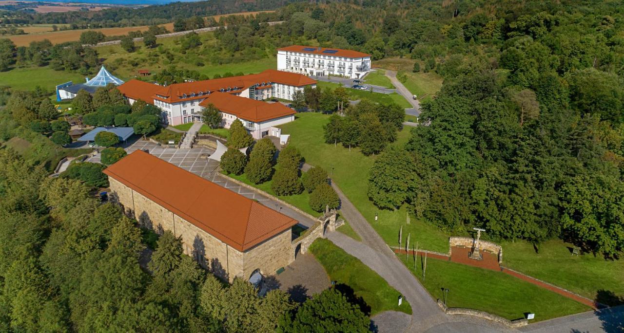 Victor'S Residenz-Hotel Teistungenburg Bagian luar foto