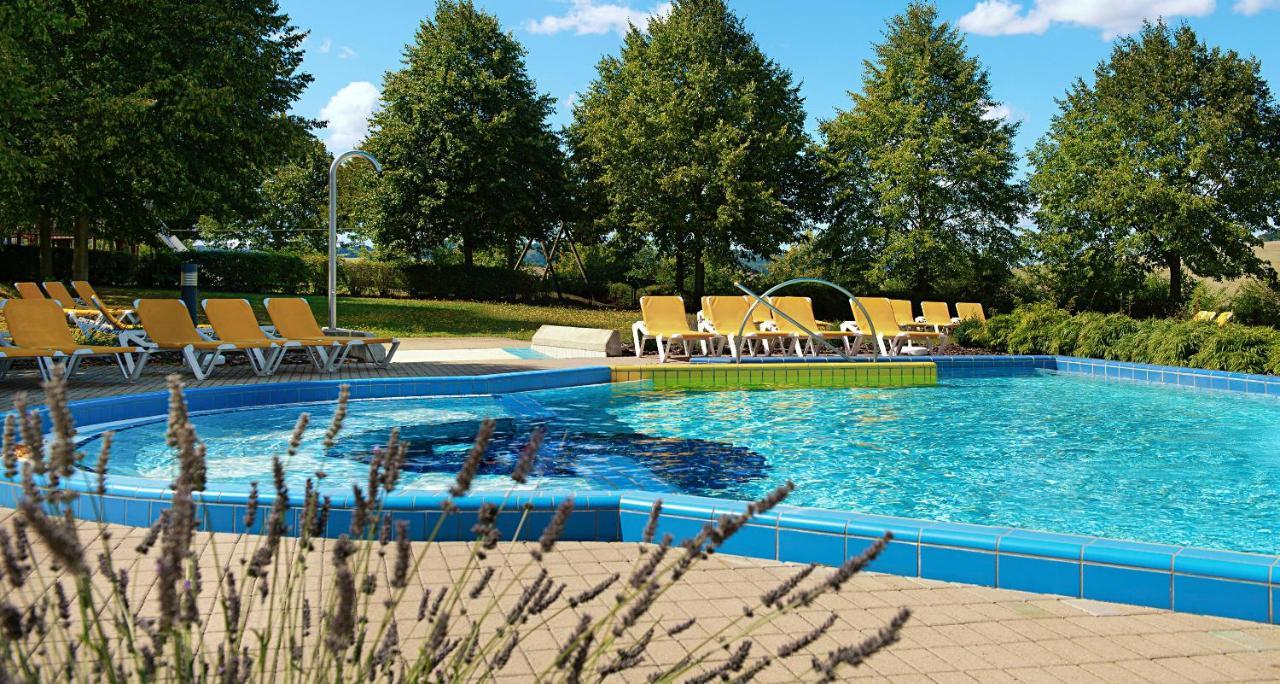 Victor'S Residenz-Hotel Teistungenburg Bagian luar foto