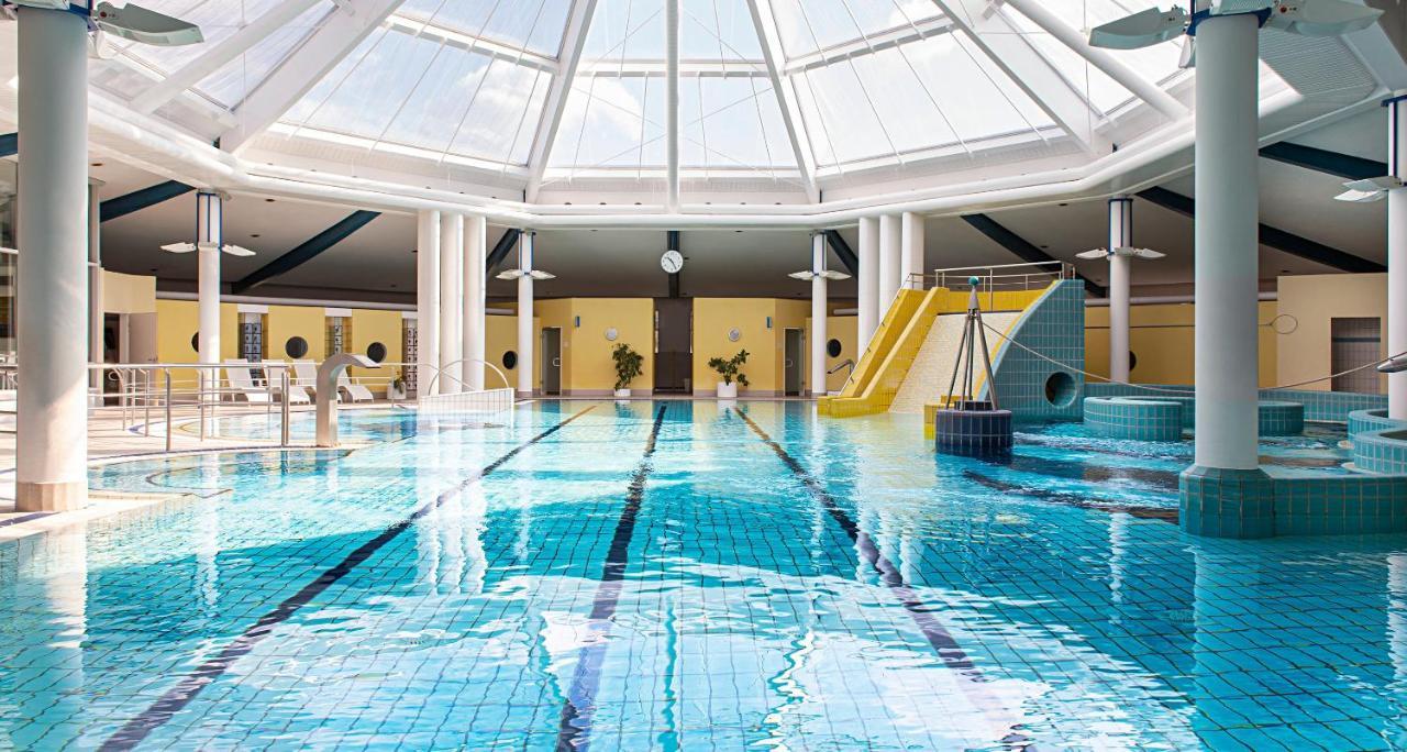 Victor'S Residenz-Hotel Teistungenburg Bagian luar foto